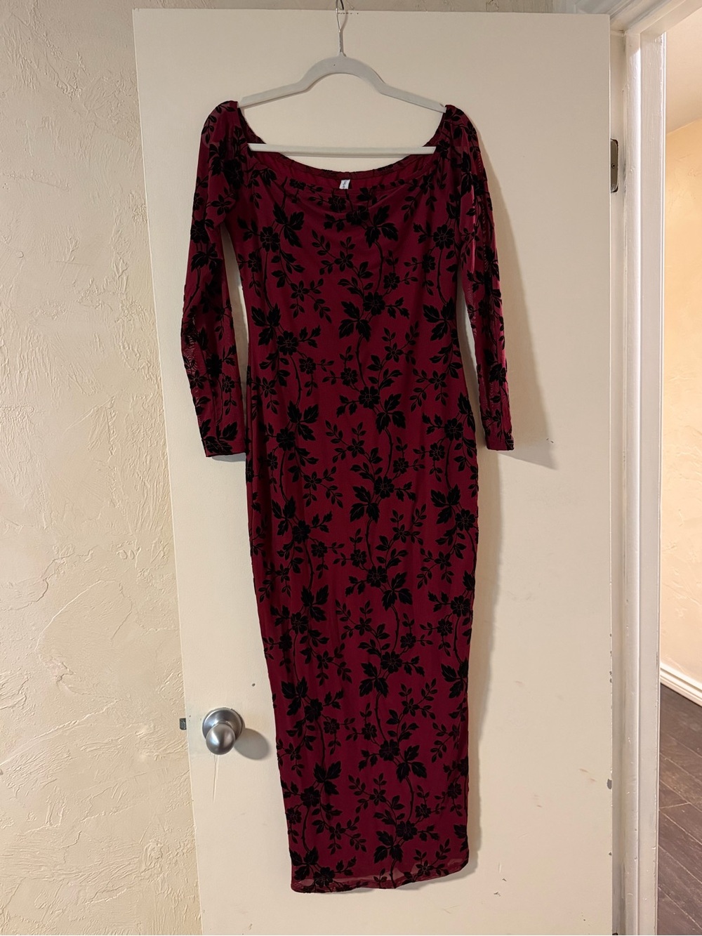 Long Sleeve Burgundy Floral Velvet-Print Maxi Dress